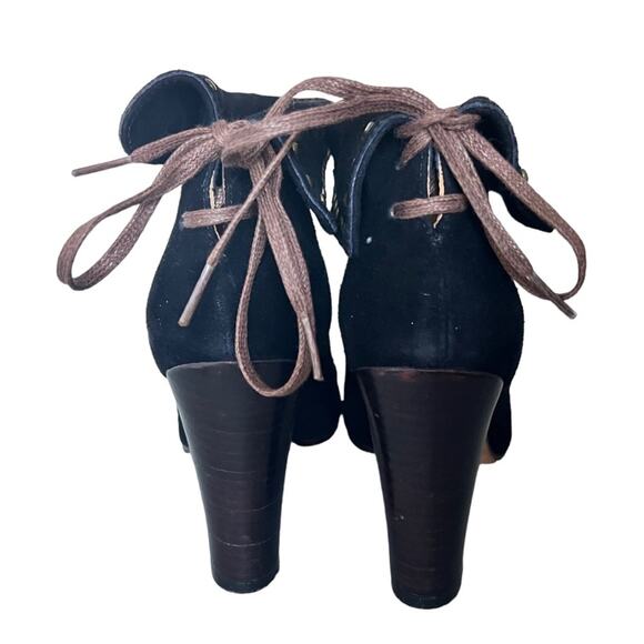 Anthropologie Huma Blanco Suede Studded Heeled Ankle Boot Size 40 EU - Picture 4 of 13